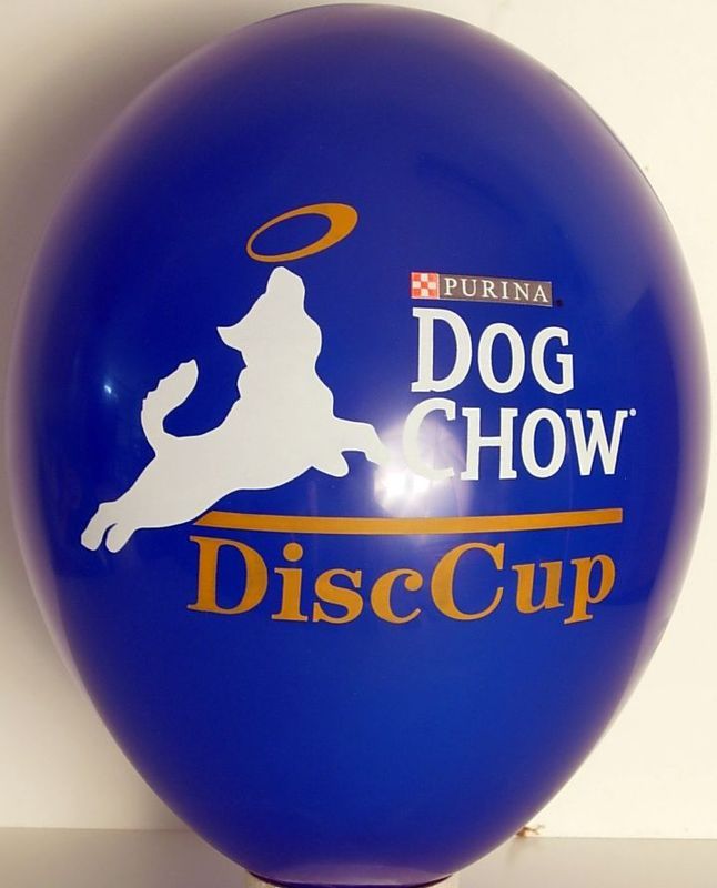 Spot-colour print on a balloon: Dog Chow DiscCup
